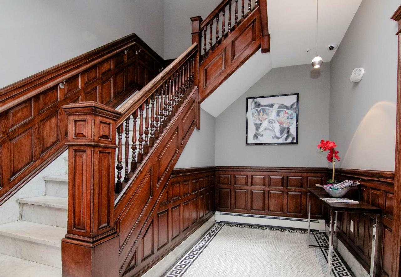 A Stylish Stay W/ A Queen Bed, Heated Floors.. #26 Brookline Exteriér fotografie